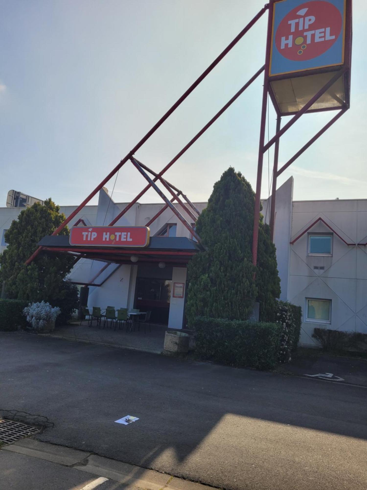 Tip Hotel Cambrai Ex Hotel F1 Kültér fotó